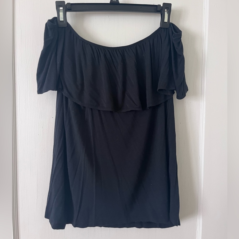 Abercrombie & Fitch - Black Off the shoulder top - Size XL